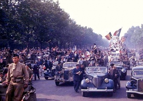 liberation-de-Paris-1944 25 AOUT.jpg