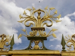 FLEURDEL VERSAILLES GRILLES JARDIN.jpg